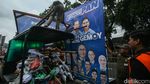 Penertiban APK Liar di Kramat Jati
