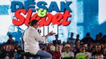 Potret Buruh-Ojol Padati Desak & Slepet AMIN di JIExpo