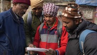 Banyak di antara peserta laki-laki, sebagian besar pekerja konstruksi dan buruh terampil, mengatakan mereka akan mengambil kesempatan mereka di negara yang dilanda perang karena mereka berjuang untuk mendapatkan pekerjaan di India, di mana tingkat pengangguran masih tinggi meskipun perekonomian sedang berkembang.  