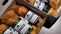 Seraso Serabi Solo juga bisa menjadi pilihan untuk menikmati lembutnya serabi di Tanjung Duren. Variannya ada original, keju, cokelat, pisang, nangka, dan stroberi. Harganya mulai dari Rp 3.000-an saja. Foto: Google Review