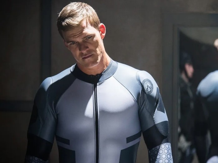 Alan Ritchson kala tampil di Titans.