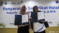 Sertifikat halal ini sebagai bukti untuk memastikan kepada konsumen bahwa produk yang dihasilkan dijamin kehalalannya, sehingga label halal sangat penting dicantumkan dalam kemasan atau produk makanan. 