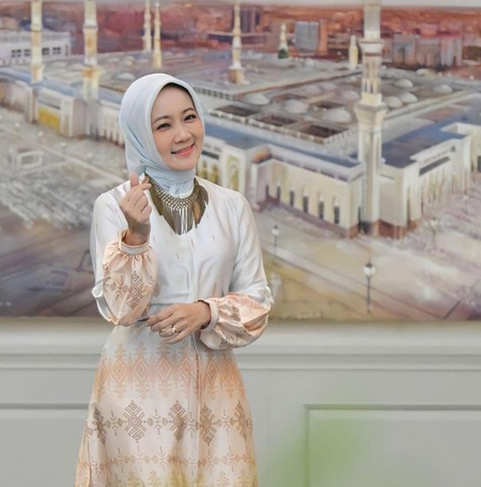 Atalia Praratya Atalia Praratya