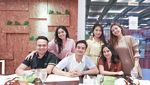 Bahagianya Massayu Anastasia Makan Bareng Sahabat hingga Jajan Es Krim