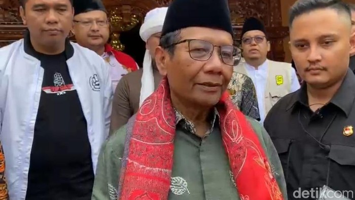 Cawapres nomor 03 Mahfud Md.