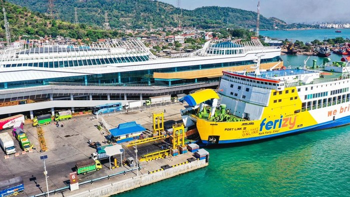 Dermaga Eksekutif Merak-Bakauheni