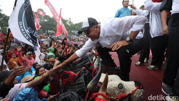 Ganjar Pranowo hadiri kampanye akbar di Malang.