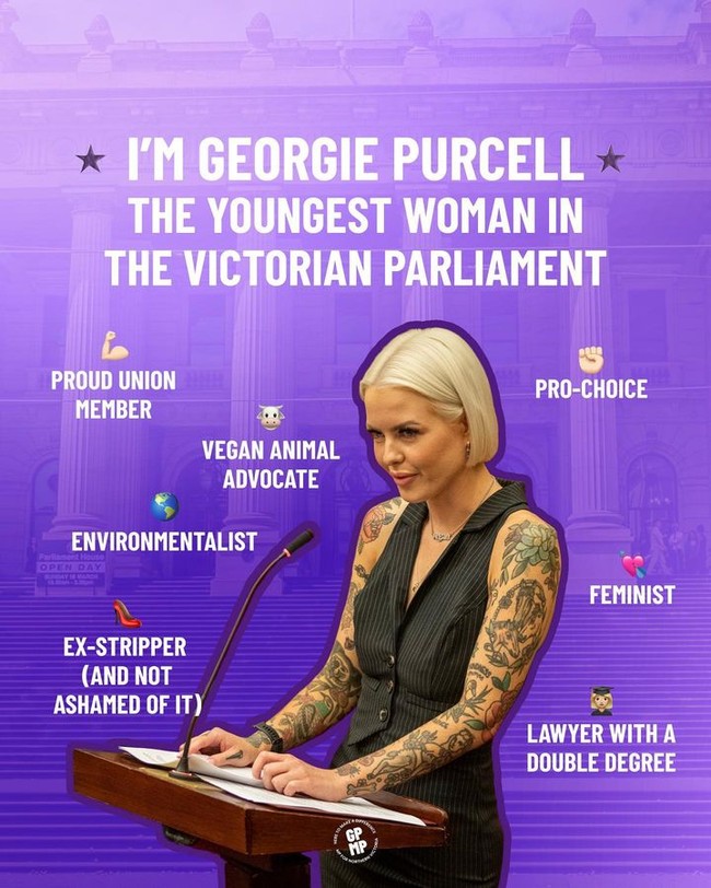 Georgie Purcell merupakan politisi termuda yang duduk di parlemen Australia. Penampilan dewan legislatif dari Victoria tersebut sering jadi sorotan publik karena bagian tubuh yang penuh dengan tato. Wanita 30 tahun itu pun tak ragu memamerkannya dengan mengenakan atasan terbuka. Foto: Instagram Georgie Purcell