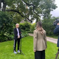 Georgie sendiri mengaku jika ia hanya berusaha mencari penghasilan. Aku bekerja jauh dari tempat kuliahku dan tumbuh dengan tidak bertemu dengan orang-orang yang tidak aku kenal, aku merasa tidak ada yang salah dengan pekerjaan itu, aku tahu banyak orang yang berpikiran sebaliknya, Foto: Instagram Georgie Purcell