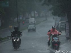 Siklon Tropis 97S Terpantau, BMKG Keluarkan Daftar Wilayah Berpotensi Hujan