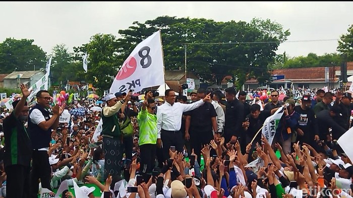 Kampanye Anies-Cak Imin di Tegal