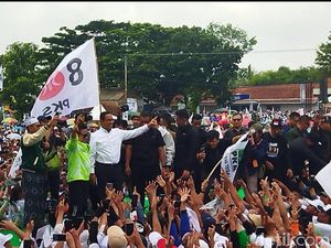 Anies-Cak Imin Gelar Kampanye Akbar di Tegal, Pendukung Serukan Perubahan