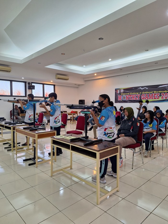 Kejuaraan menembak Labschool Jakarta Kejuaraan menembak Labschool Jakarta
