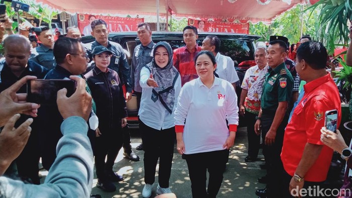 Ketua DPR RI Puan Maharani di Klaten, Selasa (30/1/2024)