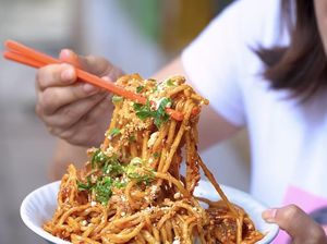 Bikin Bibir Jontor! Ini 10 Mie Pedas Terkenal di Berbagai Daerah