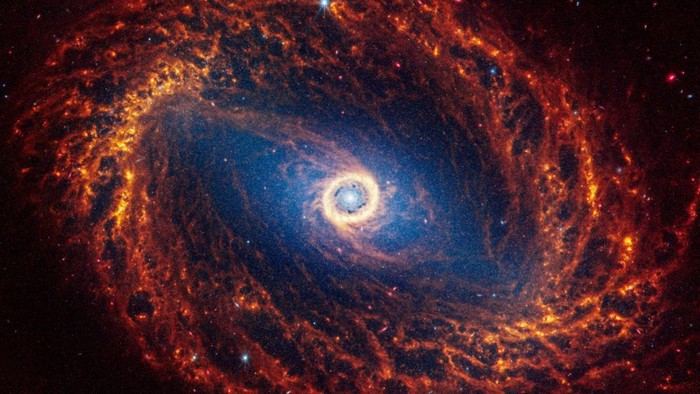 Spiral galaxy NGC 1512, located 30 million light-years away from Earth, is seen in an undated image from the James Webb Space Telescope. NASA, ESA, CSA, STScI, Janice Lee (STScI), Thomas Williams (Oxford), and the PHANGS team/Handout via REUTERS   THIS IMAGE HAS BEEN SUPPLIED BY A THIRD PARTY     TPX IMAGES OF THE DAY