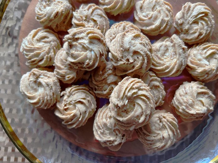 Resep Kue Semprit Gula Palem