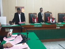 2 Terdakwa Perdagangan 2 Anak Orang Utan Aceh-Medan Dituntut 3 Tahun!