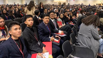 Potret Siswa-siswi SMAI 1 Al Azhar Jakarta di Harvard Model United Nation 2024