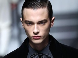 Survei: Pria Paling Insecure soal Wajah, Rambut, dan Perut