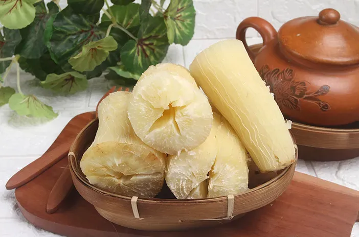 Walaupun Beracun dan Mematikan, 5 Makanan Ini Justru Digemari Banyak Orang