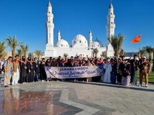 Super Hemat! Umrah 9 Hari & City Tour Dubai Bersama Al Dawood Travel
