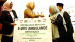 Ambulans dari Indonesia untuk Warga Gaza Palestina