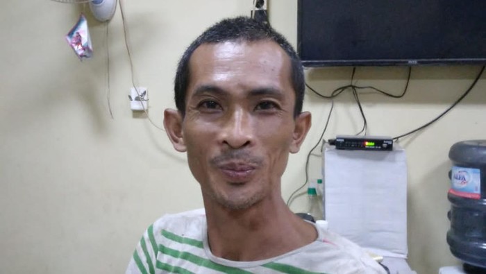 Andi Wijaya, pria yang viral congkel kotak amal di Palembang ternyata ODGJ.