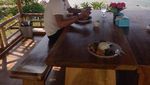 Ini Momen Andika Kangen Band Lahap Lontong Sayur hingga Bakso Gerobakan