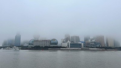 Kabut Pekat Selimuti Shanghai Jelang Imlek