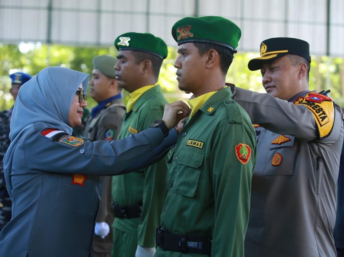 Bupati Banyuwangi tekankan waspada potensi gangguan keamanan