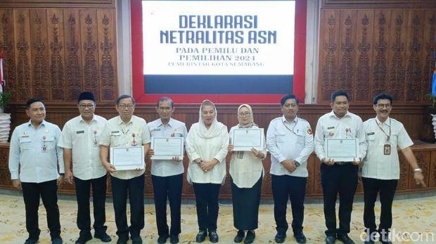 Deklarasi netralitas ASN Pemkot Semarang di Balai Kota Semarang, Rabu (31/1/2024).