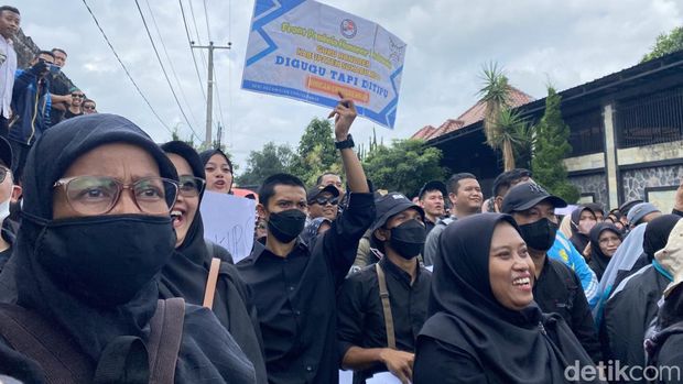 Demo guru honorer di Sukabumi, Rabu (31/1/2024).