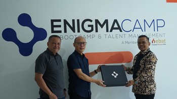 Enigma Camp, salah satu IT Bootcamp dan Talent Management terbaik di tanah air, meluncurkan layanan baru yang revolusioner, yaitu CTO as a Service. Layanan ini ditujukan untuk membantu tugas dan tanggung jawab Direktorat Teknologi Informasi di suatu perusahaan dalam menghadapi tantangan pengembangan teknologi informasi untuk mendukung strategi dan inovasi bisnis perusahaan tersebut. 