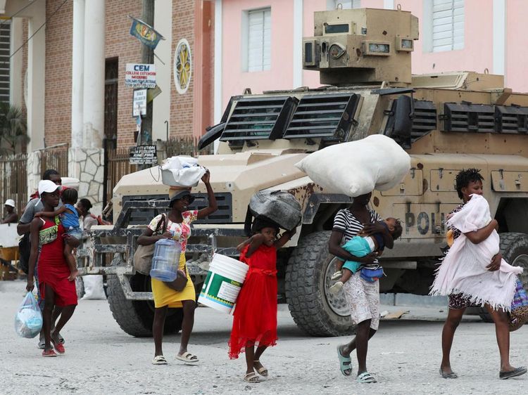 Hindari Geng Bersenjata, Warga Haiti Kabur dari Rumah