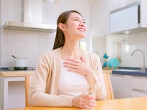 5 Bahaya Kurang Minum Air Putih Saat Puasa, Awas Sembelit!