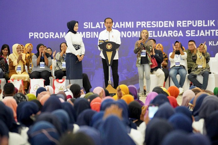 Jokowi Temui Nasabah PNM