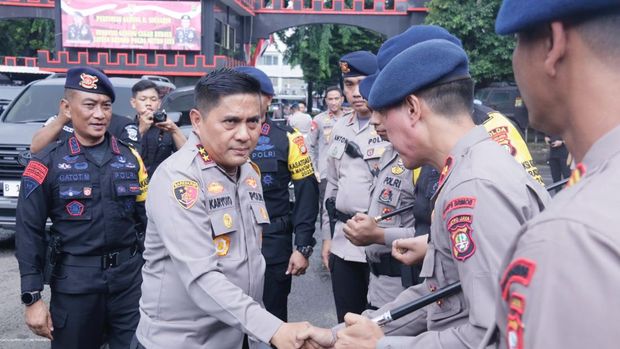 Kapolda Metro Jaya Irjen Karyoto meresmikan gedung R Soenarjo di Markas Brimob Kwitang, Jakarta Pusat
