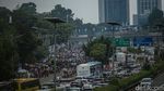 Penampakan Macet Imbas Demo Apdesi, Kendaraan Sempat Diputar Balik