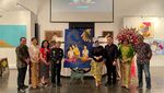 Melihat Karya Seni Peranakan yang Gaungkan Kebhinekaan Budaya