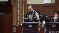 Eks Direktur Utama TransJakarta, Muhammad Kuncoro Wibowo saat jalani sidang di Pengadilan Tipikor, Jakarta, Rabu (31/1/2024).