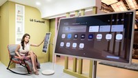LG Stanbyme resmi dirilis di Indonesia. Menawarkan konsep fleksibelitas, pengguna bisa memutar layar ke mode vertikal ataupun horizontal.