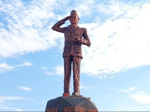Akhirnya Tuntas, Patung Bung Karno Banyuasin Hanya Serap Dana Rp 150 Juta
