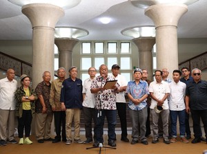 Bola Salju Petisi Bulaksumur