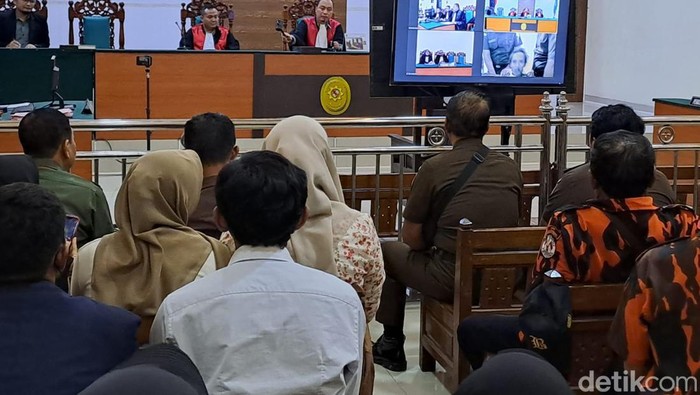 pembunuhan kabiro media online jombang