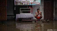 Penampakan Banjir Di Jakarta, Titik Bertambah Jadi 38 RT