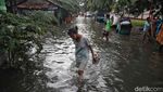 Penampakan Banjir di Jakarta, Titik Bertambah Jadi 38 RT