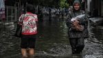 Penampakan Banjir di Jakarta, Titik Bertambah Jadi 38 RT