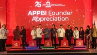 Dalam acara ini APPBI juga memberikan penghargaan kepada para Founder APPBI sebagai bentuk apresiasi dimana tahun ini merupakan tahun ke 25 APPBI.