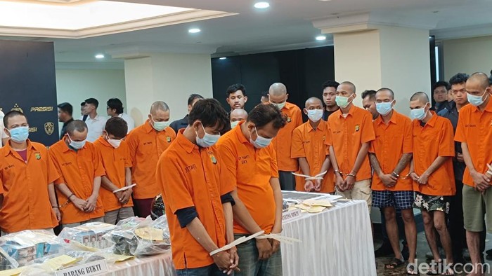 Polisi menangkap kawanan pencopet yang beraksi di JCC, Jakarta Pusat.
